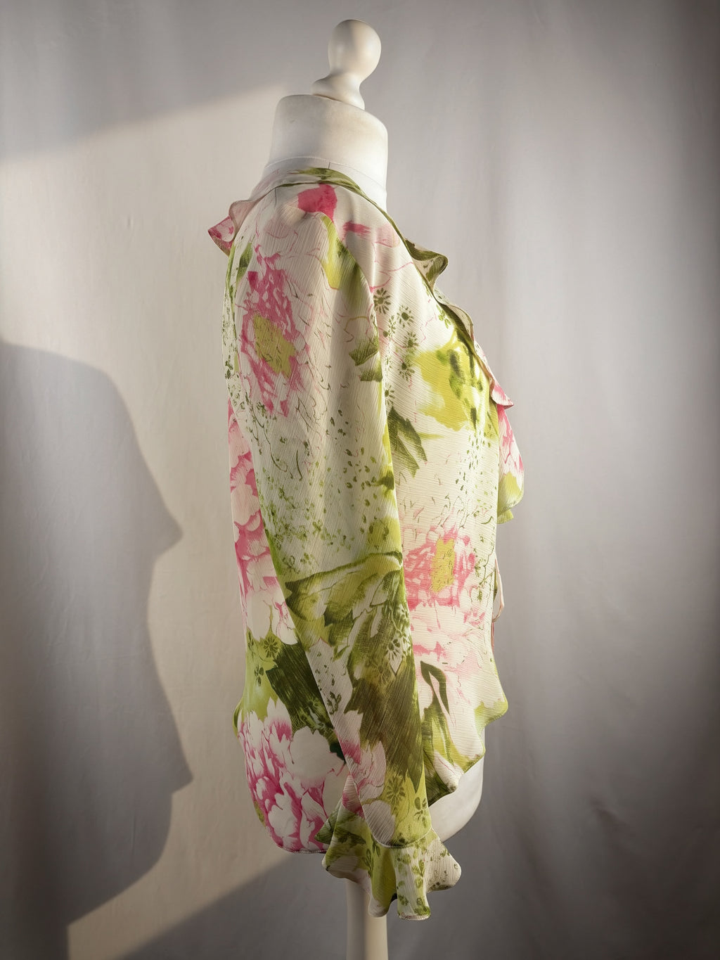 Pink and green floral ruffle tie front cardigan