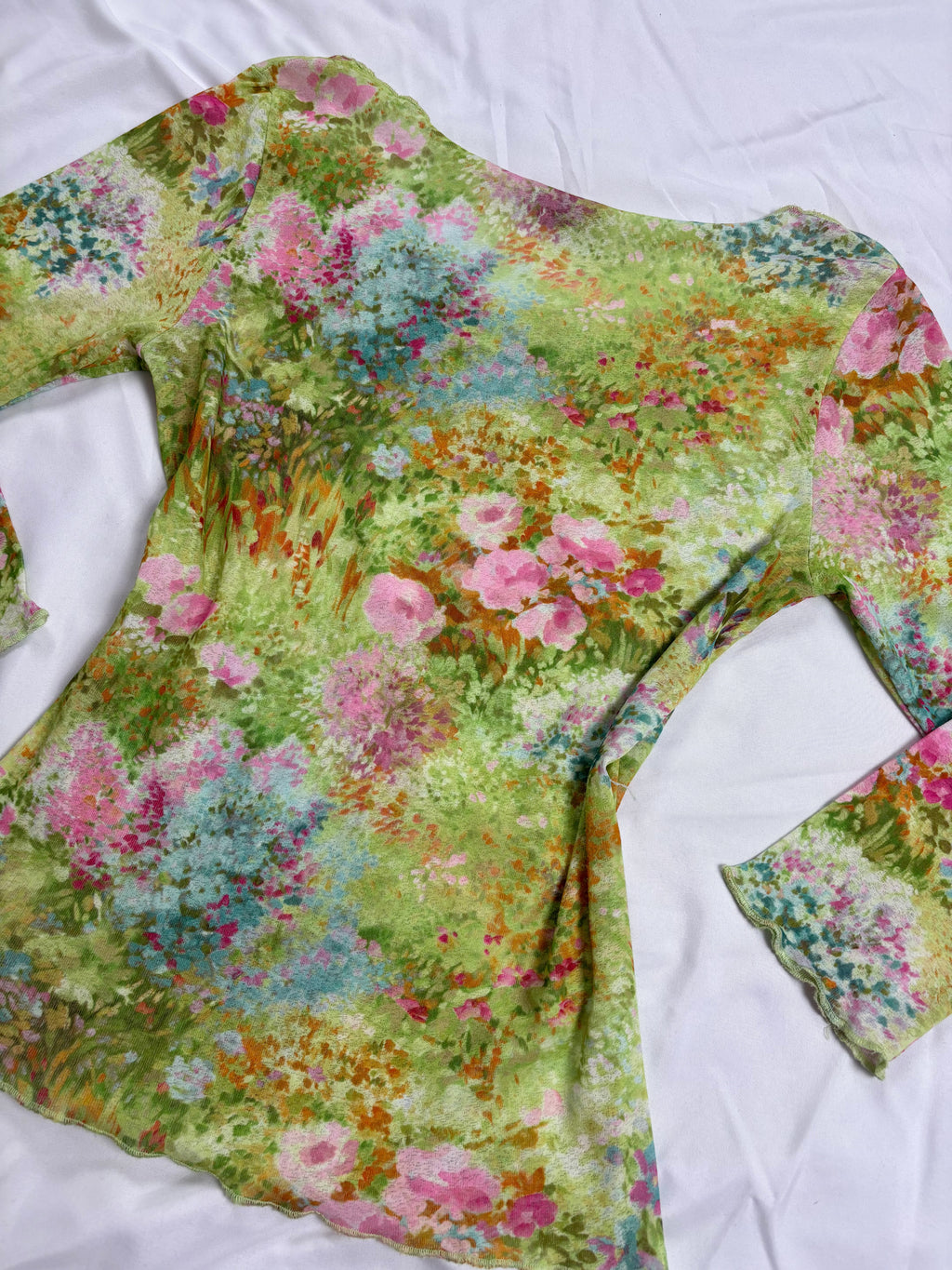 Green watercolour affect mesh 3/4 sleeve top