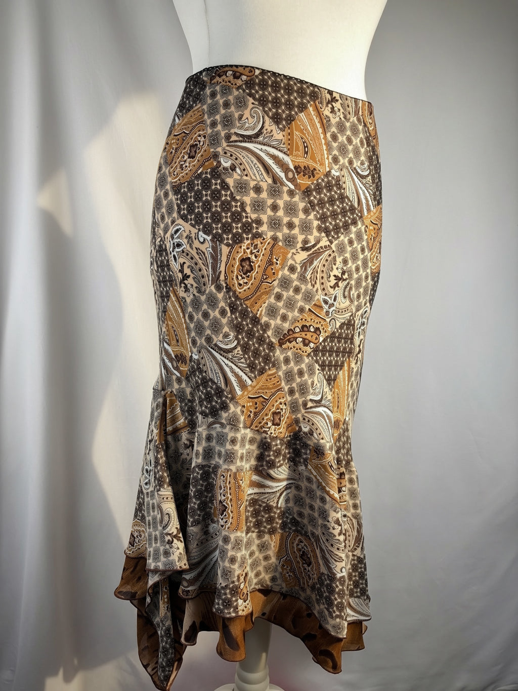 Brown paisley patchwork asymmetric skirt