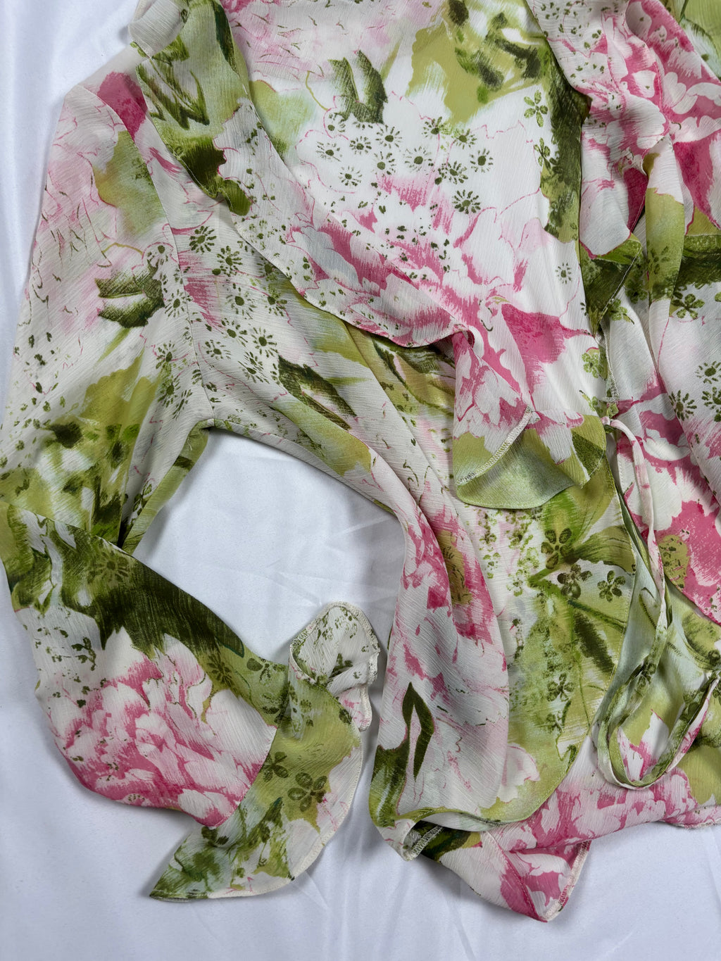 Pink and green floral ruffle tie front cardigan