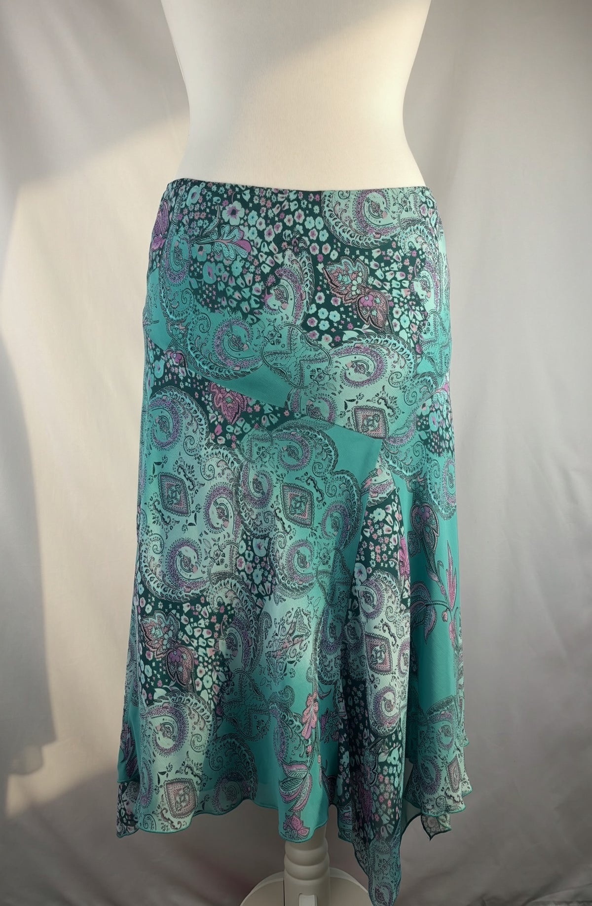 Blue and purple Paisley print midi skirt with asymmetric hem