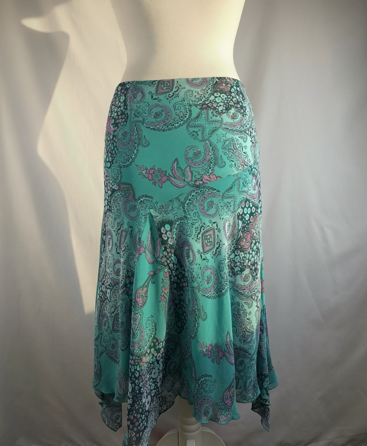 Blue and purple Paisley print midi skirt with asymmetric hem