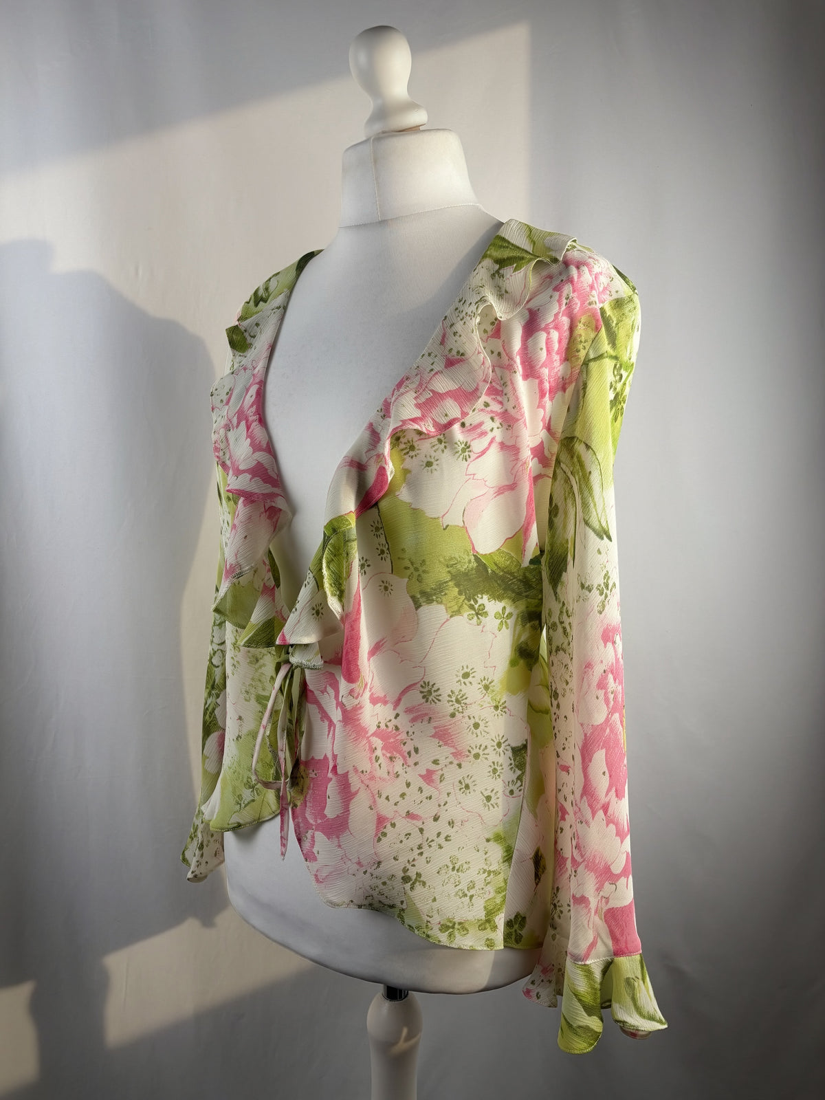 Pink and green floral ruffle tie front cardigan