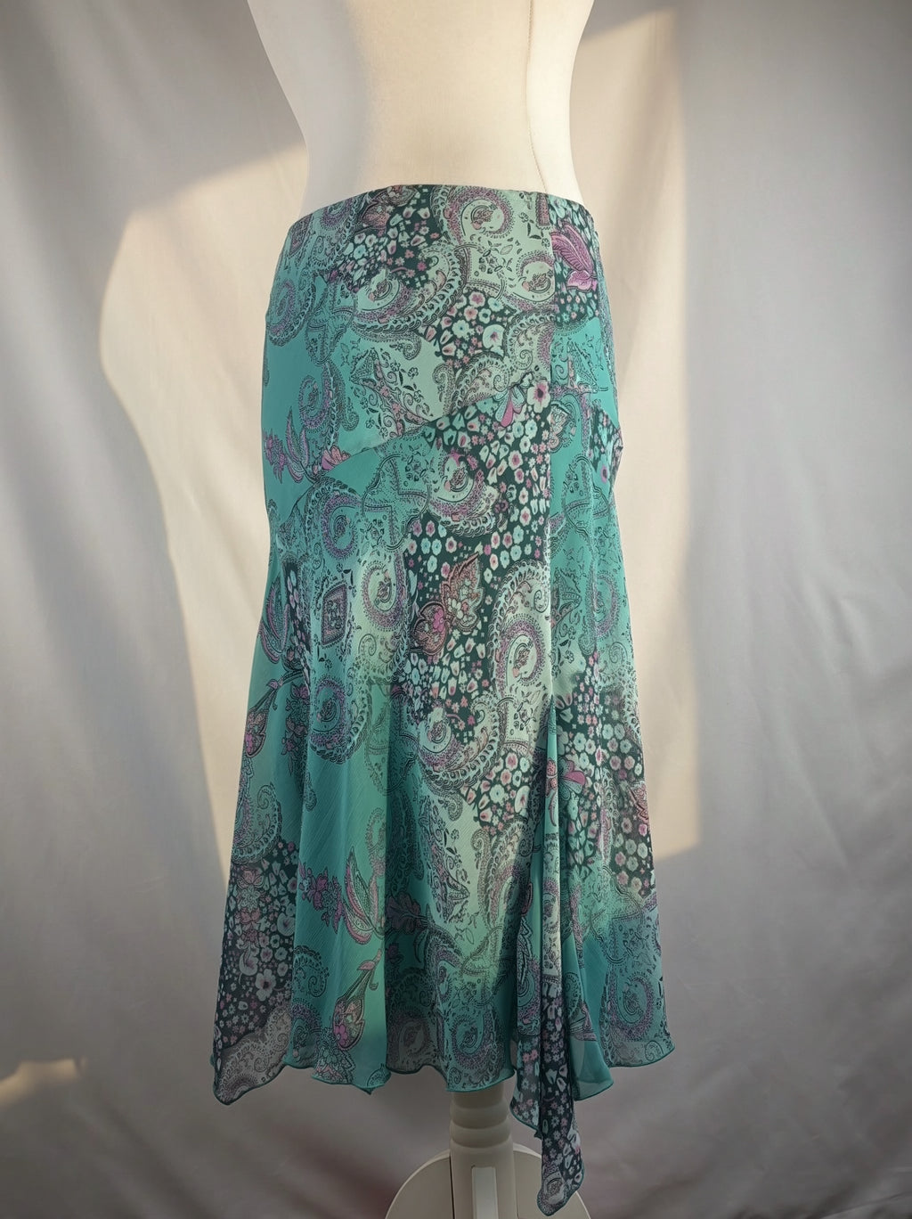 Blue and purple Paisley print midi skirt with asymmetric hem